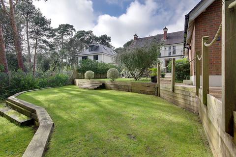 5 bedroom detached house for sale, Canford Cliffs Road, Poole BH13