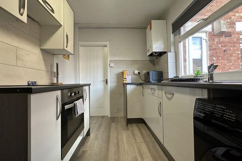 2 bedroom ground floor flat for sale, Collingwood Street, Hebburn, Tyne and Wear, NE31 2XW