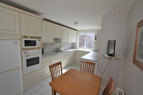 2 bedroom apartment for sale, Meads Road, Eastbourne BN20