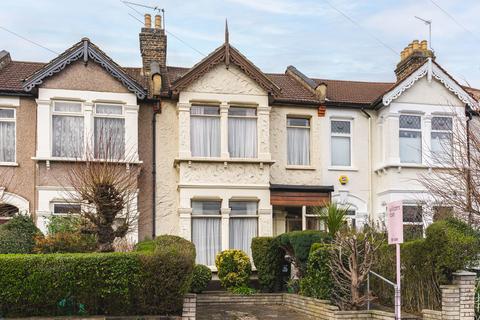 4 bedroom terraced house for sale, Seymour Gardens, Ilford IG1