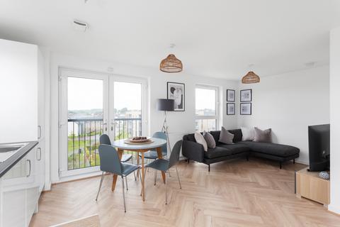 2 bedroom flat for sale, 8/5 Goldcrest Place, Cammo, Edinburgh, EH4 8GS