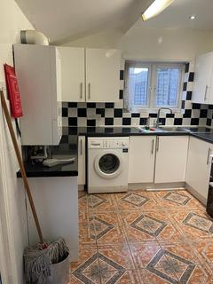 House share to rent, Room 2, London, SE18
