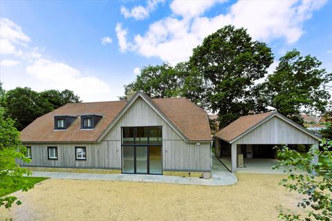 4 bedroom village house for sale, Horsham Road, Cranleigh, Surrey, GU6 8DY