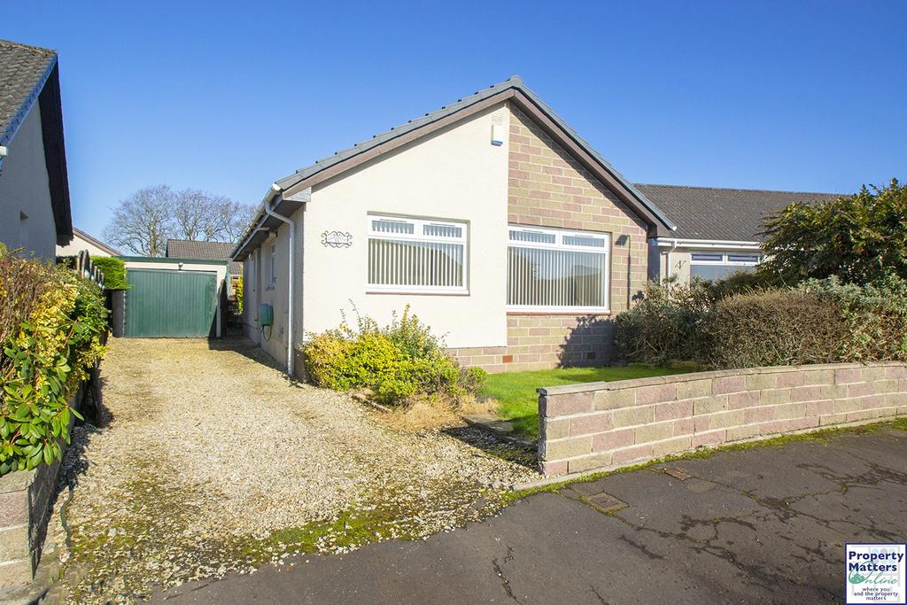Rawson Crescent, Mauchline, KA5 3 bed detached bungalow for sale £155,000