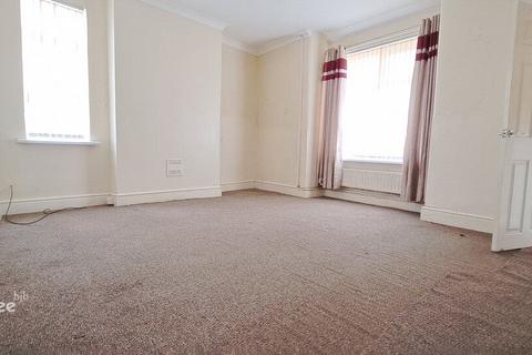 4 bedroom terraced house for sale, Buxton Avenue, Crewe