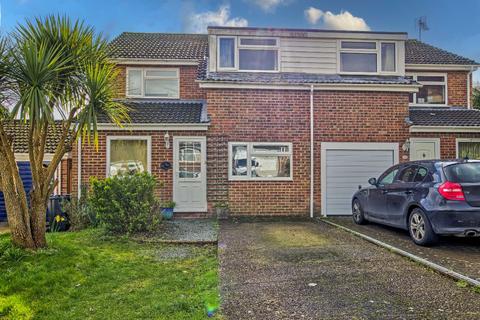 3 bedroom semi-detached house for sale, Clanfield, Waterlooville PO8