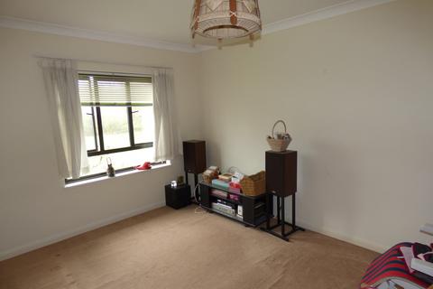1 bedroom apartment for sale, King Edmund Court, Gillingham SP8