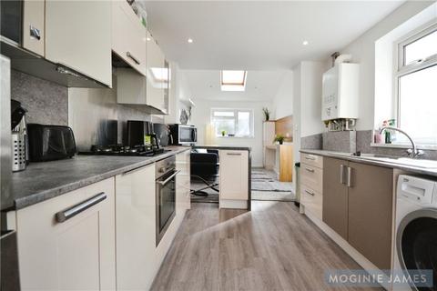 5 bedroom terraced house for sale, Emerald Street, Splott, Cardiff