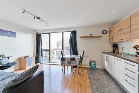 1 bedroom flat for sale, Flat 14, Vellum Court, 2 Hillyfield, London, E17 6EQ