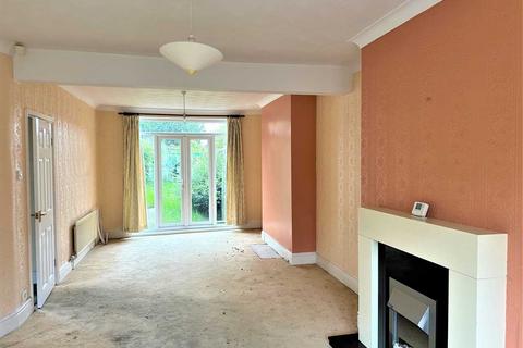 3 bedroom semi-detached house for sale, Thomas Road, Scunthorpe DN17