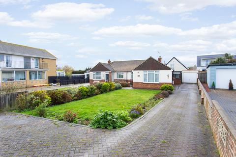 2 bedroom semi-detached bungalow for sale, Swalecliffe Avenue, Herne Bay, CT6
