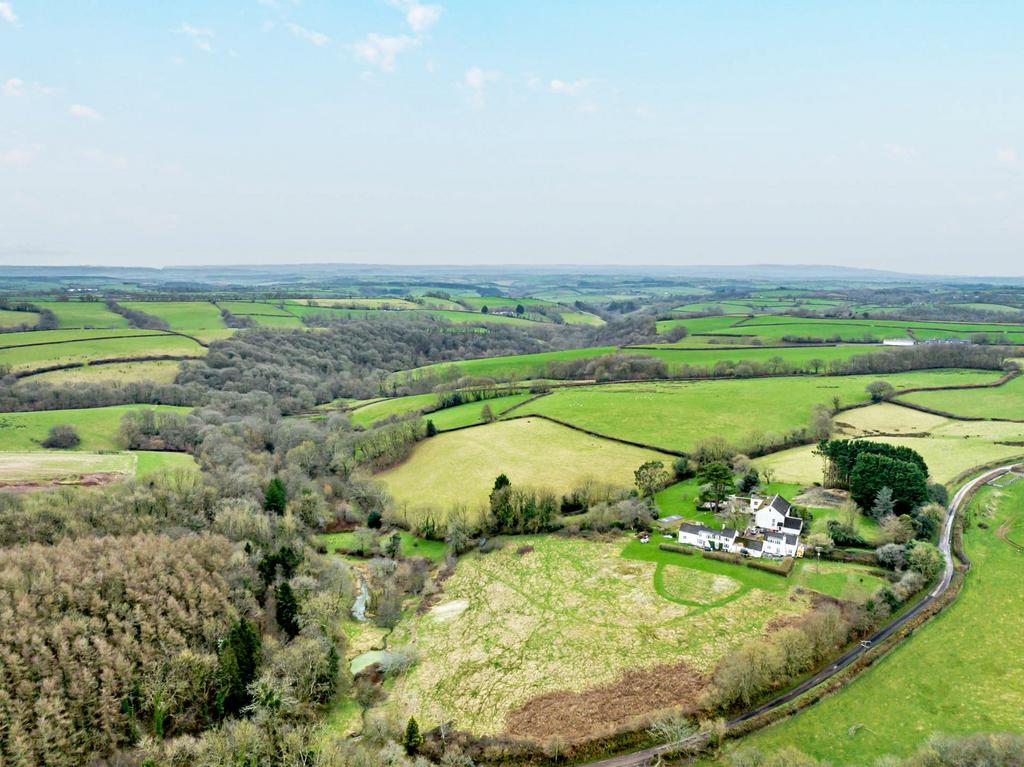 Land and House Drone