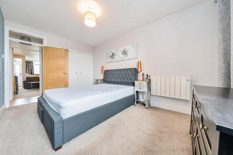 2 bedroom flat for sale, Old Windsor,  Berkshire,  SL4