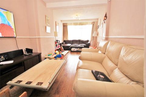 3 bedroom semi-detached house to rent - Thackeray Close, Hillingdon, Middlesex, NoCounty