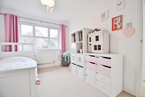 3 bedroom end of terrace house for sale, Farrier Close, Bromley, Kent, BR1