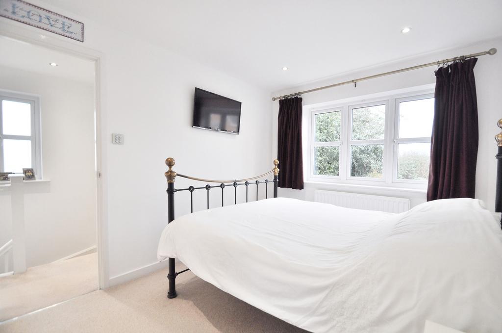 Bed 1