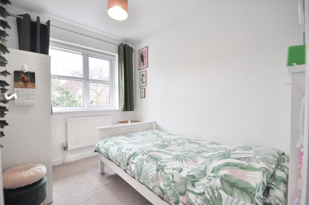 Bed 3