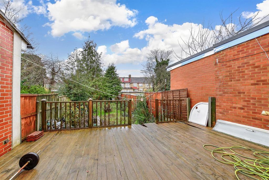 Patio / Decking
