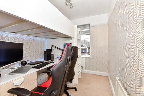 97 Ardwell Avenue, Barkingside, Ilford, IG6 1AP
