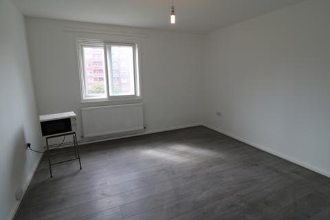 3 bedroom flat for sale - Springhill Close, London SE5