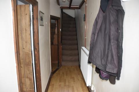3 bedroom end of terrace house for sale, 1 Emlyn Villas, Aberarad