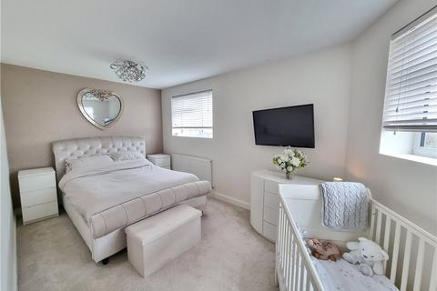 5 bedroom semi-detached house for sale - Okemore Gardens, St Mary Cray, Kent, BR5