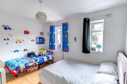 1 Acorn Road, Catshill, Bromsgrove, B61 0TR