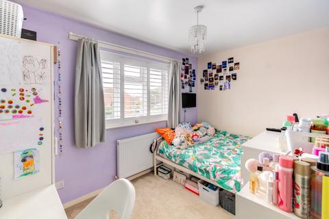 1 Acorn Road, Catshill, Bromsgrove, B61 0TR
