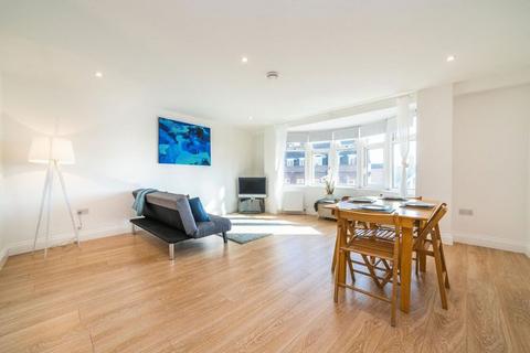 1 bedroom flat to rent, The Broadway, London NW7