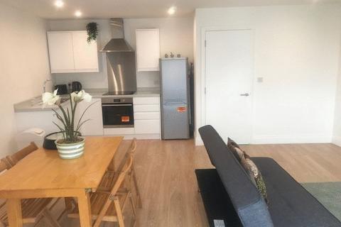 1 bedroom flat to rent, The Broadway, London NW7