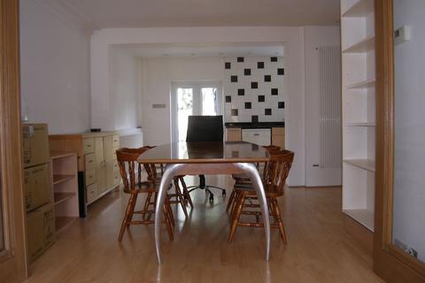 undefined, Whitchurch Lane, Edgware HA8
