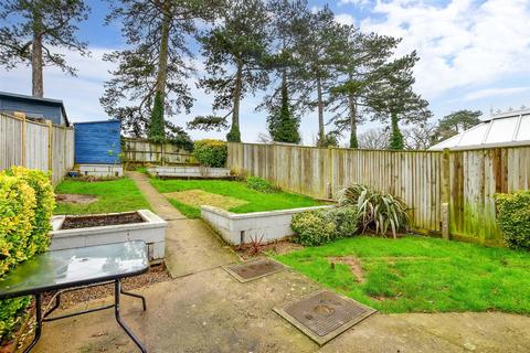 20 Cherwell Close, Tonbridge, TN10 3TH