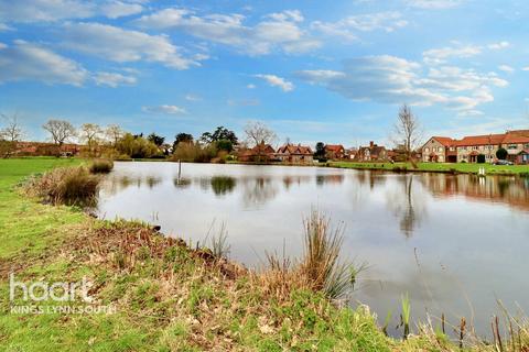 3 bedroom barn conversion for sale, Abbeyfields, Great Massingham