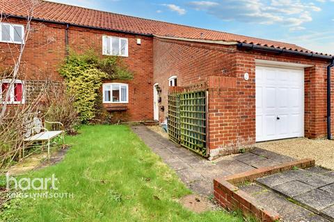 3 bedroom barn conversion for sale, Abbeyfields, Great Massingham