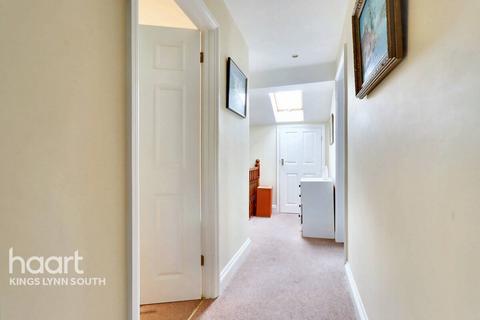 15 Abbeyfields, Great Massingham, King's Lynn, PE32 2JE