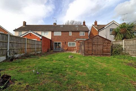 4 bedroom semi-detached house for sale, Sparrows Herne, Basildon, Essex, SS16 5HW