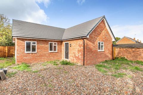 2 bedroom detached bungalow for sale, Hereford,  Herefordshire,  HR2