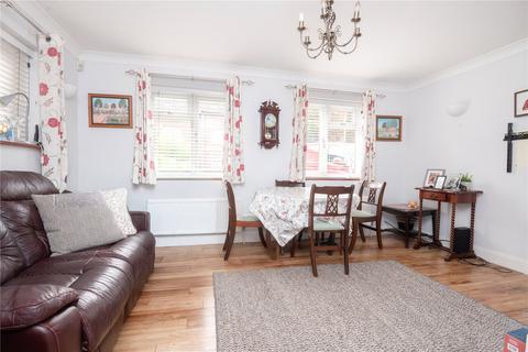 4 bedroom semi-detached house for sale, St. James Close, New Malden, KT3