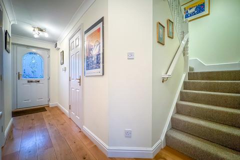 22 Macrae Road, Pill, Bristol, BS20 0EB