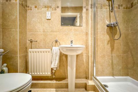 22 Macrae Road, Pill, Bristol, BS20 0EB