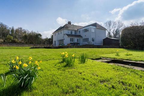 5 bedroom country house for sale, Church Lane, Great Kimble