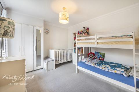 124 Wheat Sheaf Close, London, E14 9UY