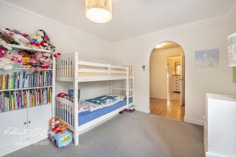 124 Wheat Sheaf Close, London, E14 9UY