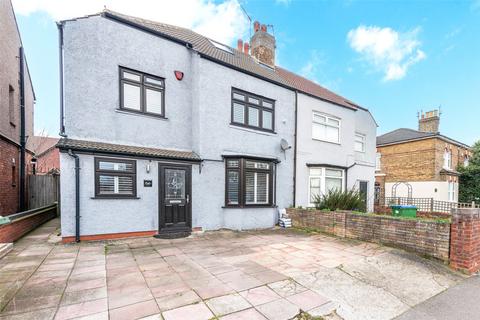 Woolwich Road, Belvedere, Kent, DA17