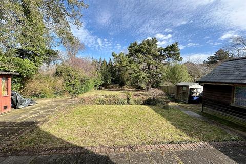 2 Bere Road, Wareham, BH20 4DD