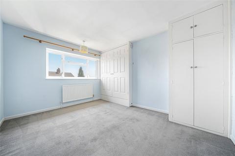 22 Bricksbury Hill, Farnham, GU9 0LZ