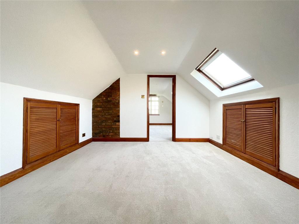 House - Bedroom 4