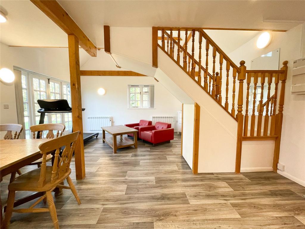 Quince - Living Room