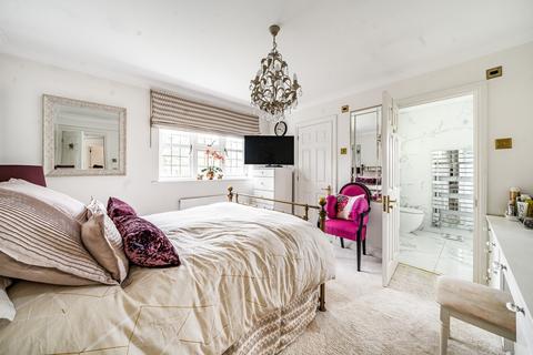 Applemead Springfield Road, Camberley, GU15 1AE