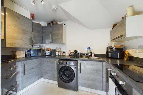 25 Boundary Place, Tadley, RG26 4PW